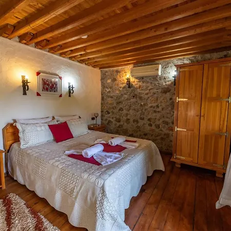 Villa With Pool Surrounded By Nature In Fethiye * 무글라